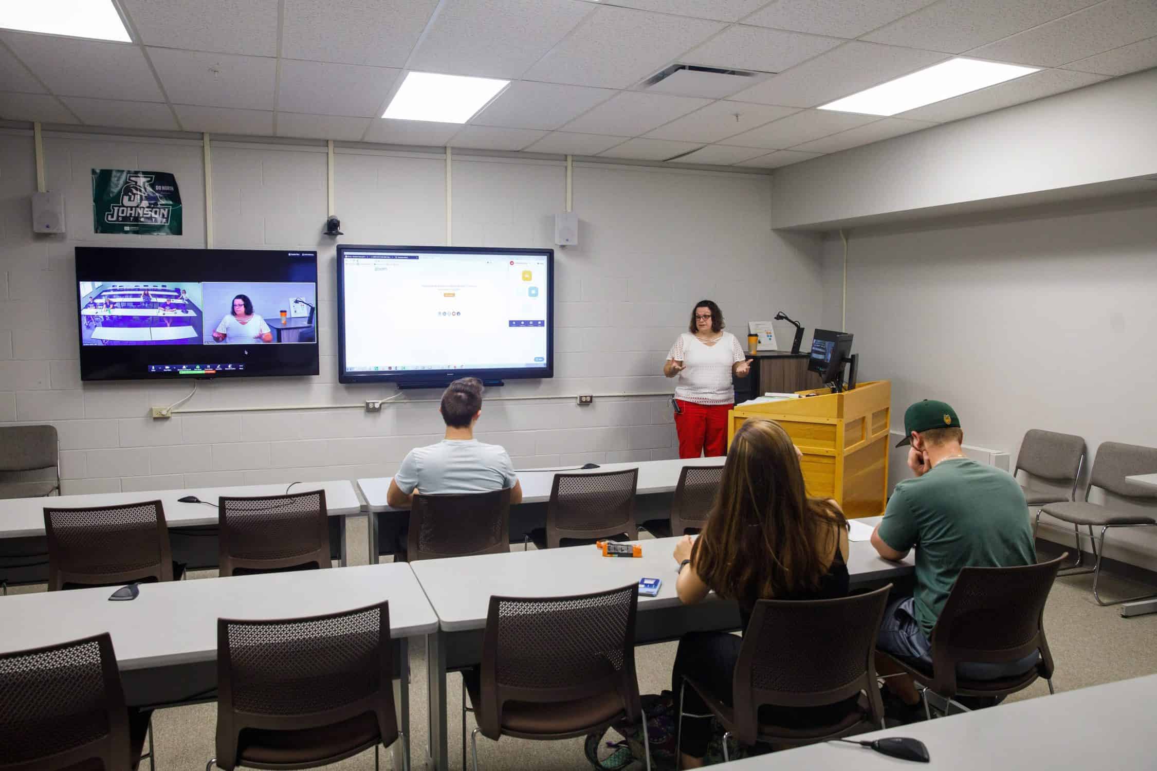 Students participate in a virtual class